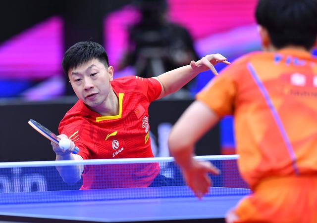 讓我們共同期望：德容能為巴薩長期效力 讓他獲得快樂發揮出最高水平！.