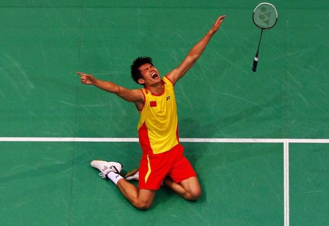 发球都带有 发球都带有